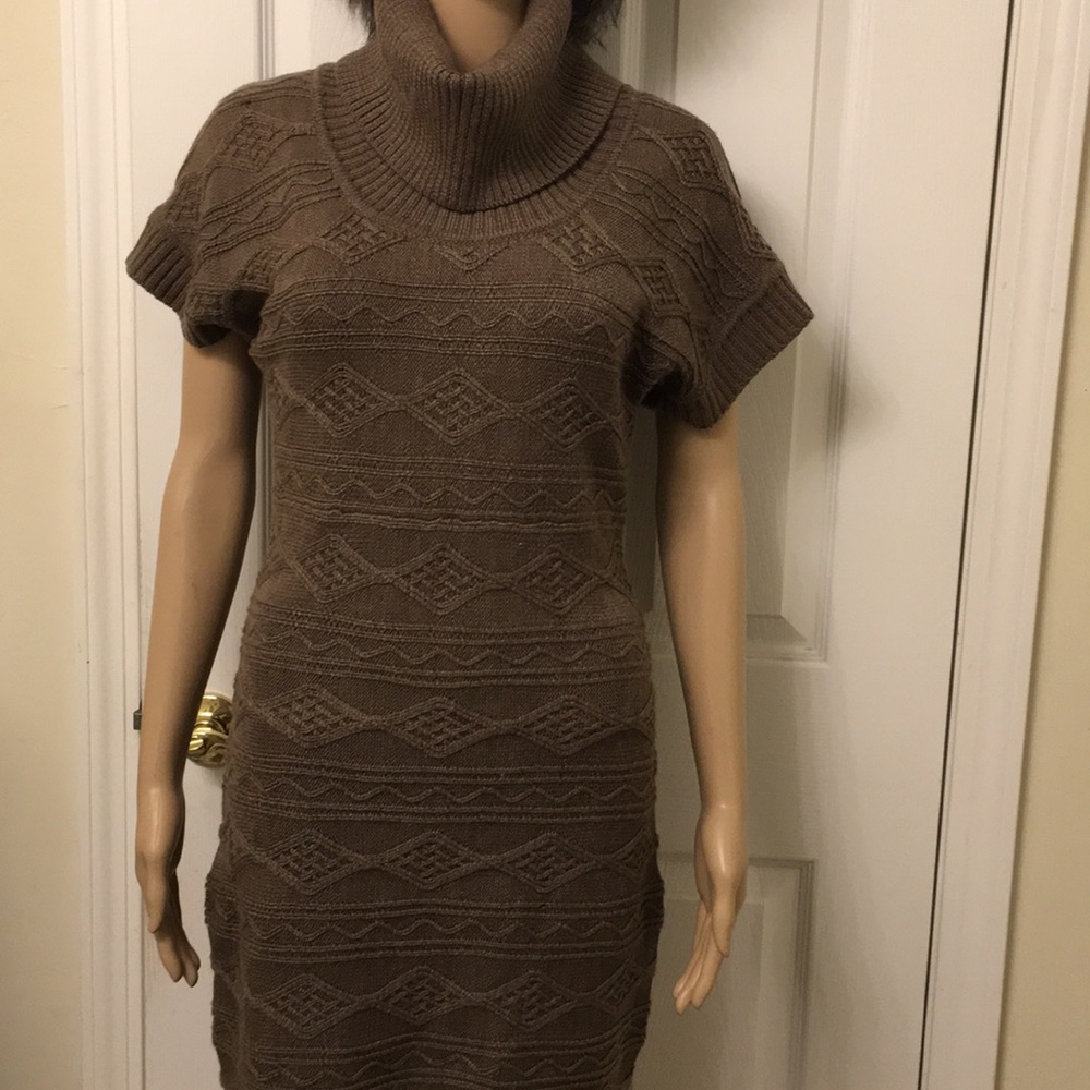 CALVIN KLEIN  Knitted Turtle Neck sweater dress